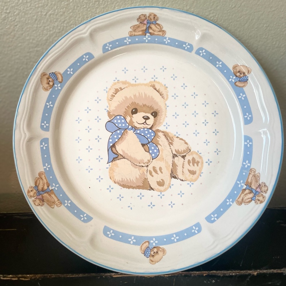 Theodore Bear by TIENSHAN